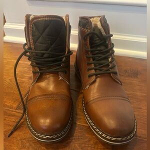 Crown Vintage Tan Leather Boots with Black Accents
